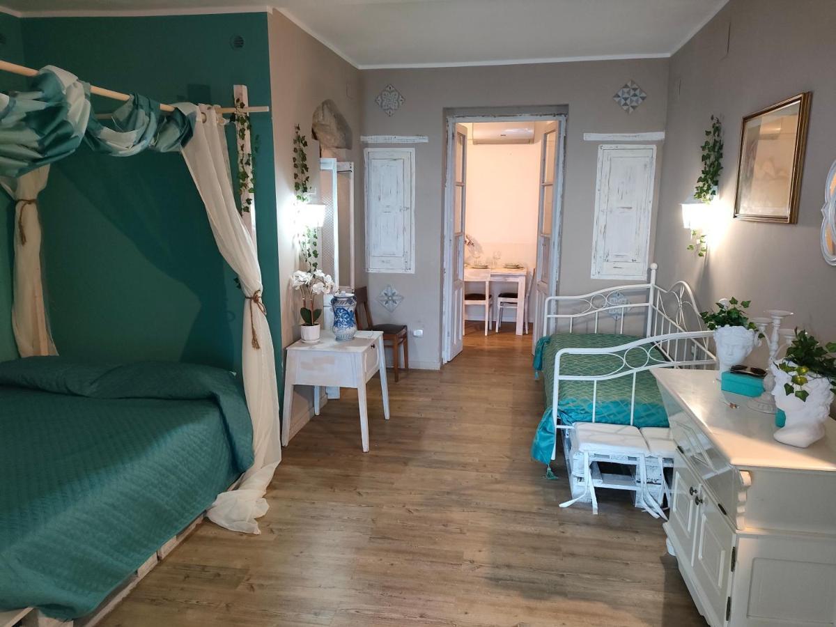 Levante seaview apartment Syracuse Buitenkant foto